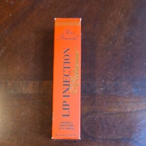 Too Faced Lip Injection Extreme in TangerineDream
